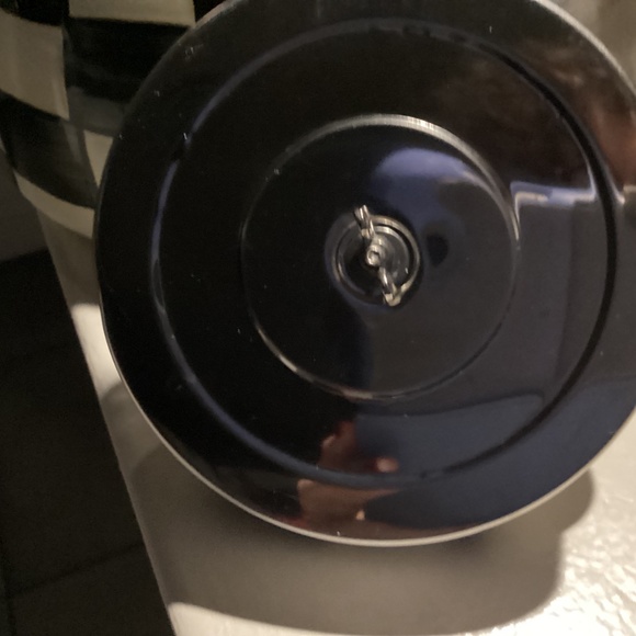 Mackenzie-Childs Courtly CHECK. LIKE NEW. Stunning kitchen design. Signed - Picture 12 of 12